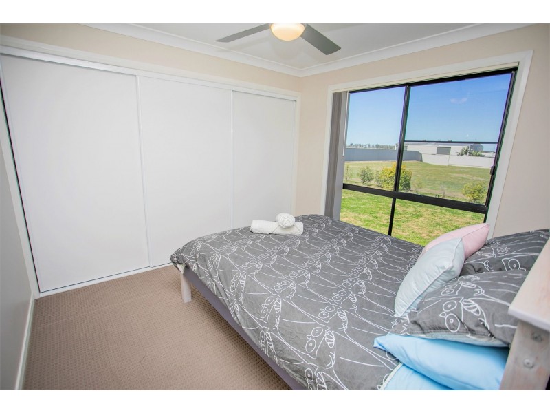 143 Ainsworth Street, Chinchilla QLD 4413