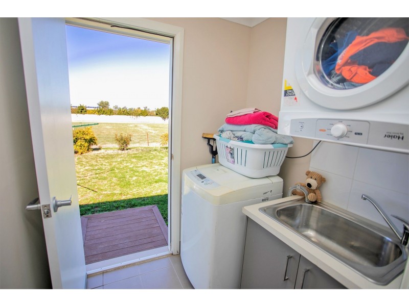 143 Ainsworth Street, Chinchilla QLD 4413