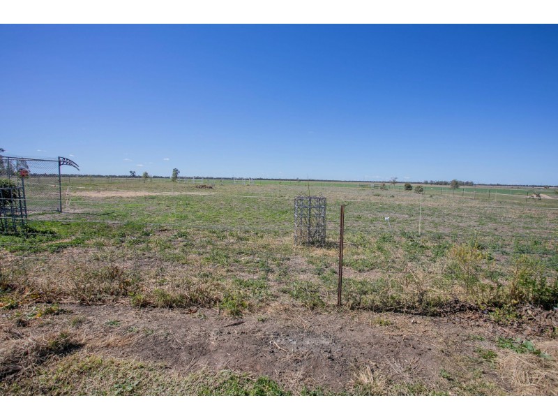 143 Ainsworth Street, Chinchilla QLD 4413