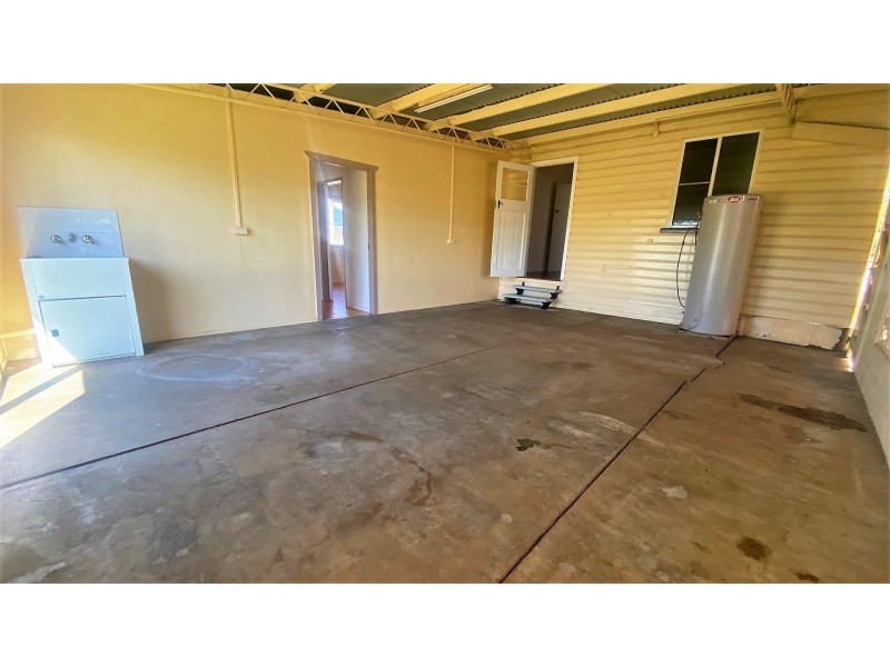 50 Wambo Street, Chinchilla QLD 4413