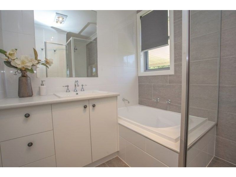 25 Barber Street, Chinchilla QLD 4413