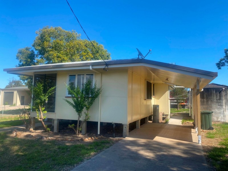 11 Kennedy St, Condamine QLD 4416