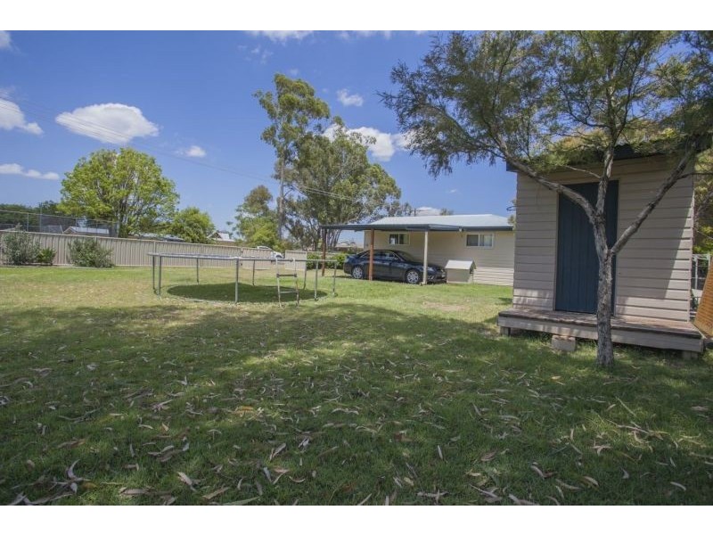 9 Fraser Street, Chinchilla QLD 4413