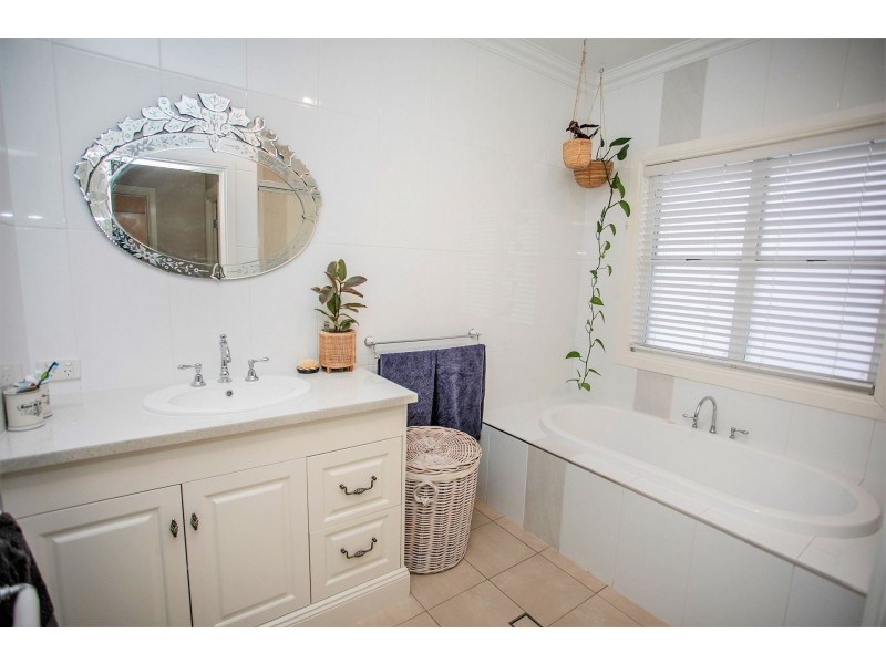 Lot 7 Cleverdon Court, Chinchilla QLD 4413