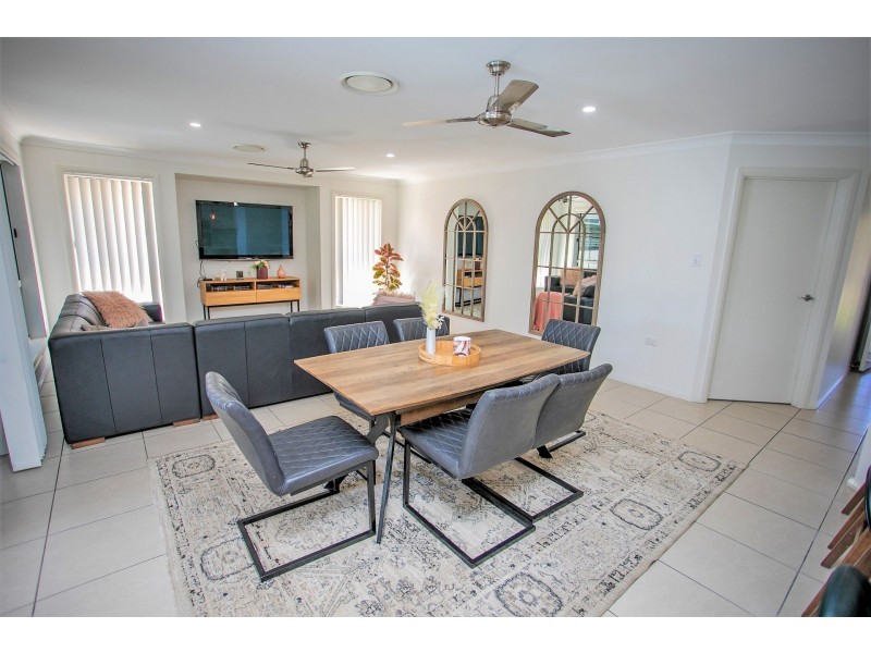 12 Parker Place, Chinchilla QLD 4413