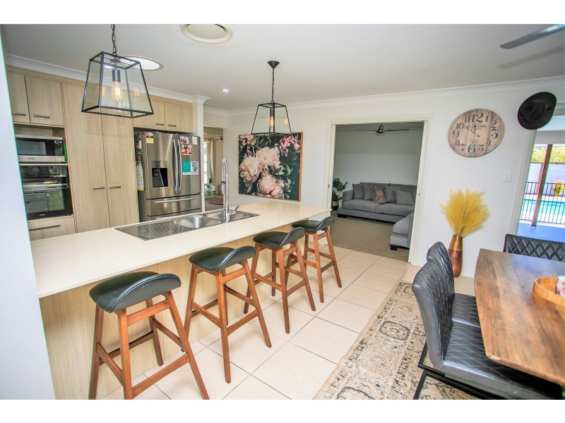 12 Parker Place, Chinchilla QLD 4413