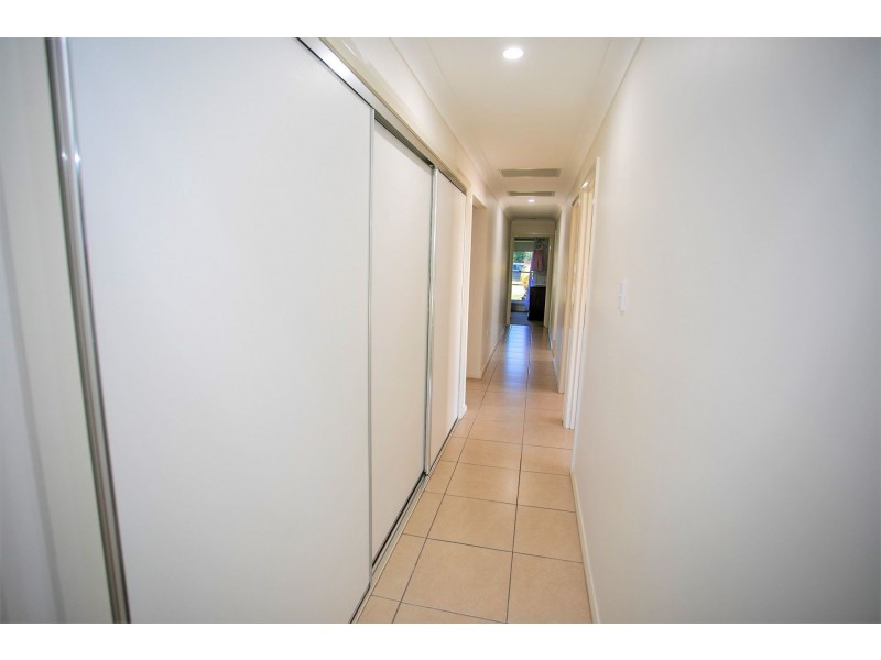 12 Parker Place, Chinchilla QLD 4413