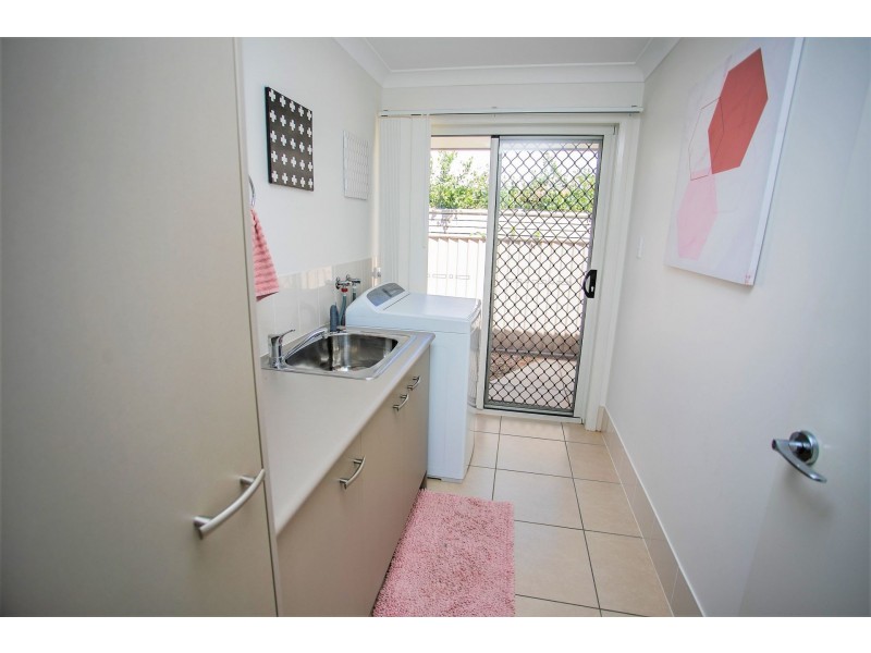 12 Parker Place, Chinchilla QLD 4413