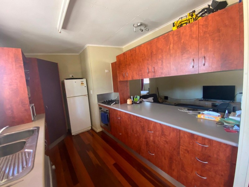 308 High St, Kogan QLD 4406