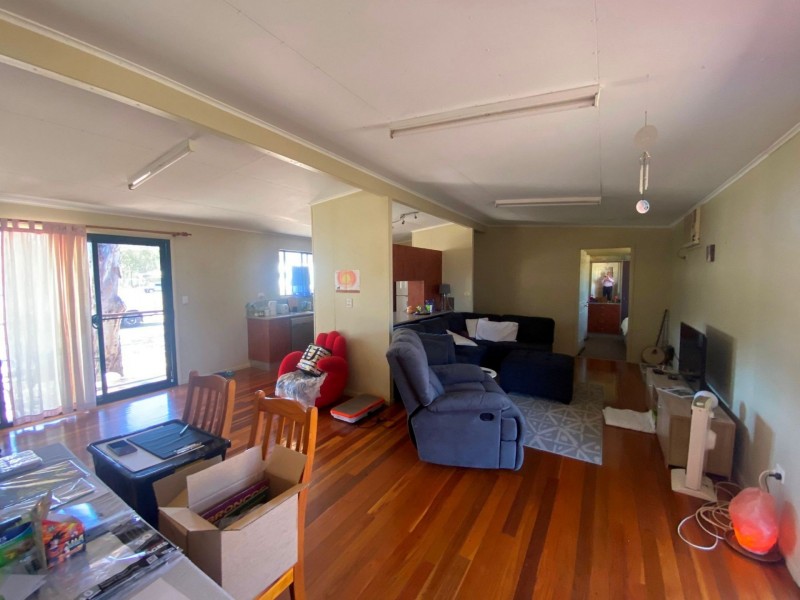 308 High St, Kogan QLD 4406