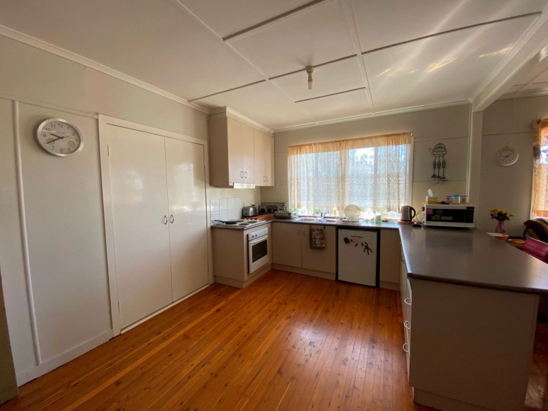 19 Porter St, Tara QLD 4421