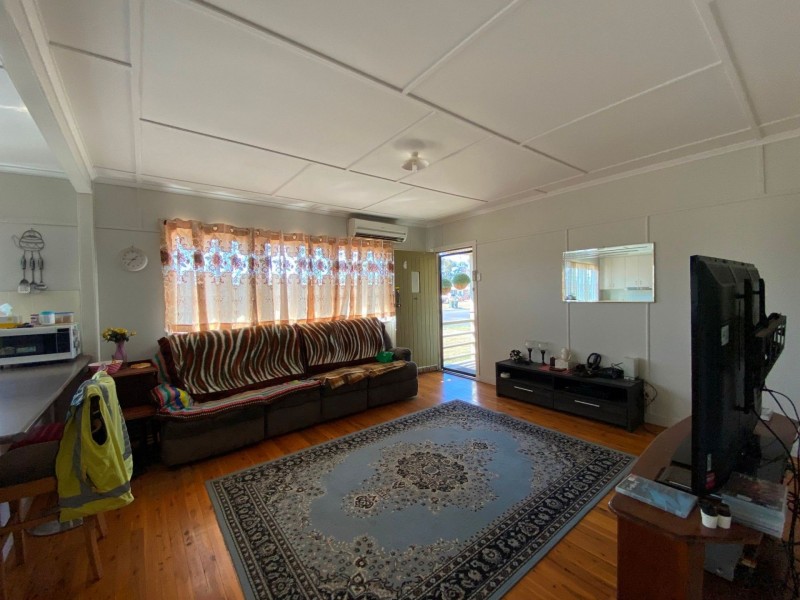 19 Porter St, Tara QLD 4421