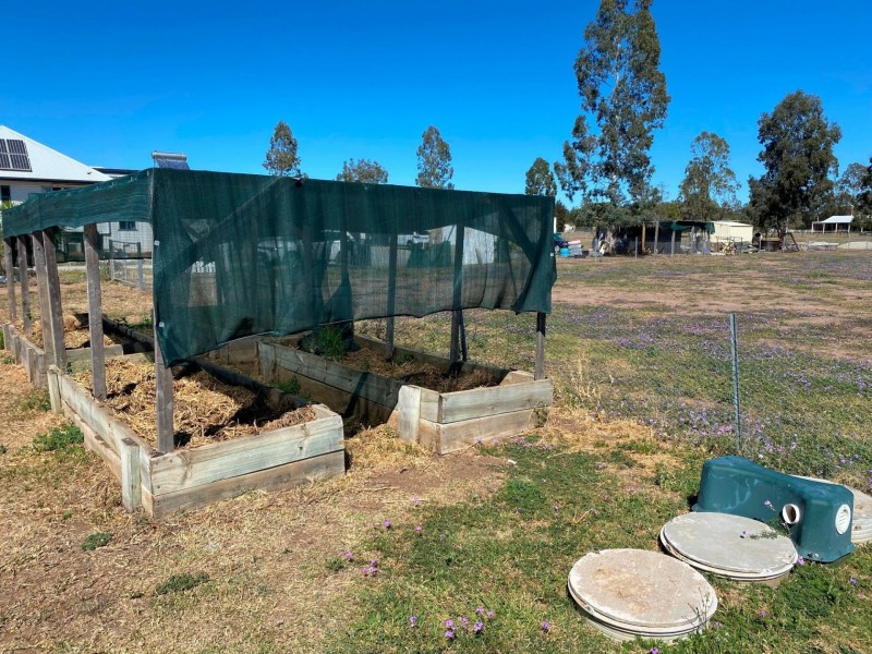 166 Washington Ave, Chinchilla QLD 4413