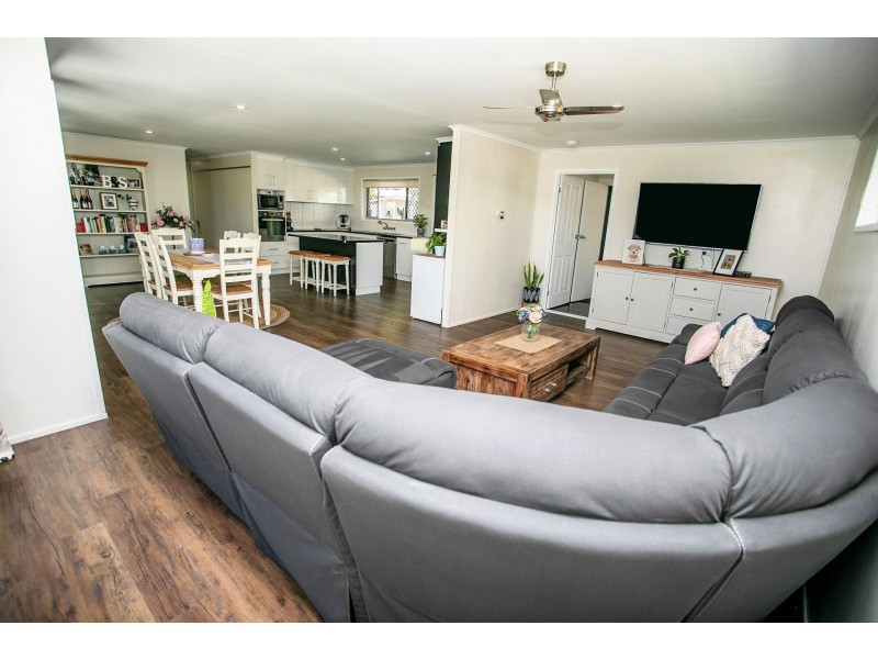 37 Atkins Street, Chinchilla QLD 4413