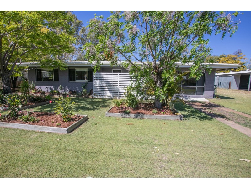 37 Atkins Street, Chinchilla QLD 4413