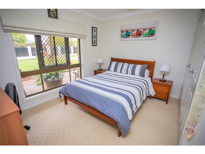 90 Zeller Street, Chinchilla QLD 4413