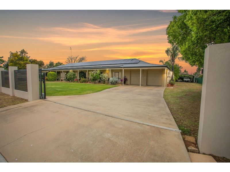 90 Zeller Street, Chinchilla QLD 4413