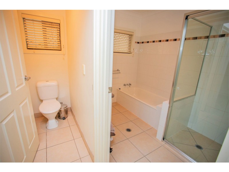 90 Zeller Street, Chinchilla QLD 4413