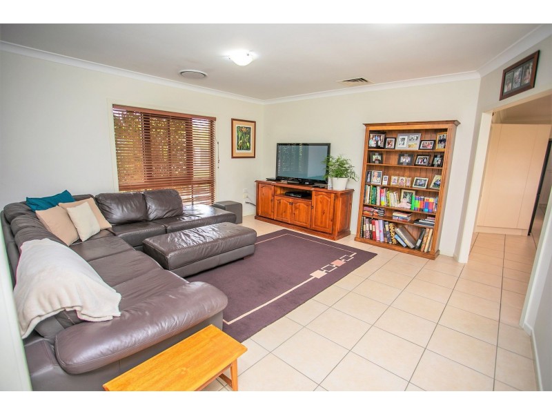 90 Zeller Street, Chinchilla QLD 4413