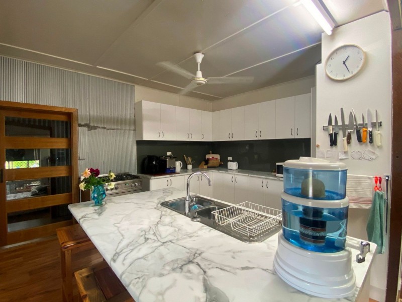 19 Russell St, Chinchilla QLD 4413