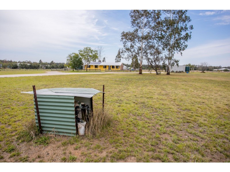 93 Carmichael Street, Chinchilla QLD 4413