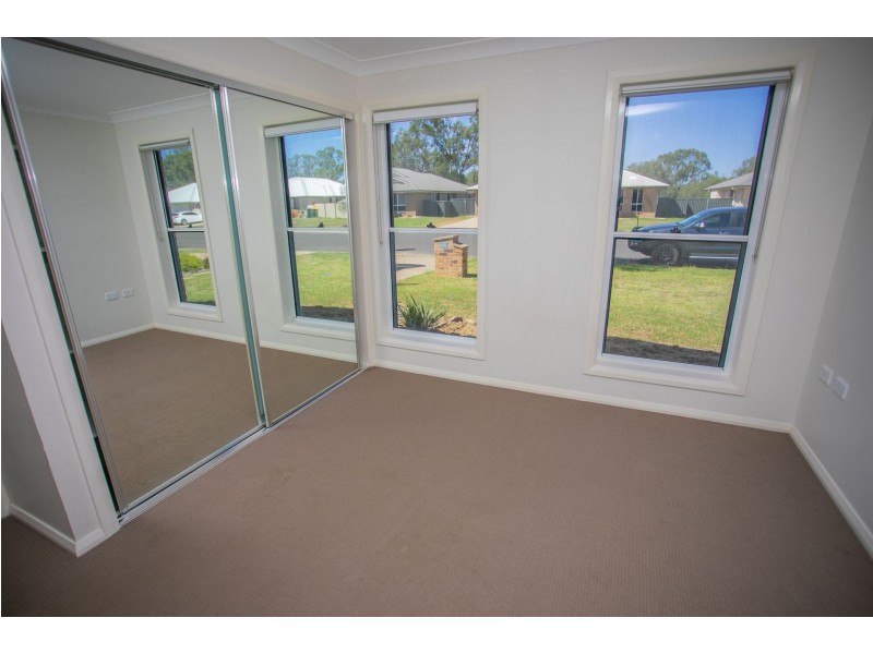 23 Cameron St, Chinchilla QLD 4413