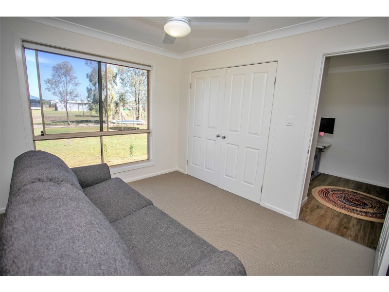 30 Elder Street, Chinchilla QLD 4413