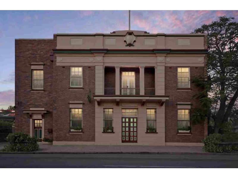 The Grand Old Bank At 15 Chinchilla Street, Chinchilla QLD 4413
