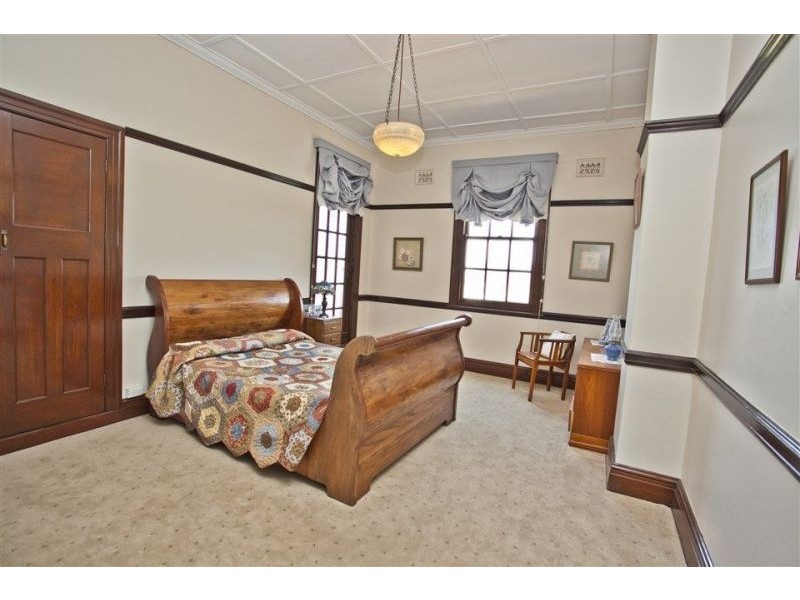 The Grand Old Bank At 15 Chinchilla Street, Chinchilla QLD 4413