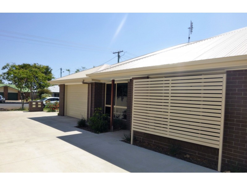 1/10 Heeney Street, Chinchilla QLD 4413