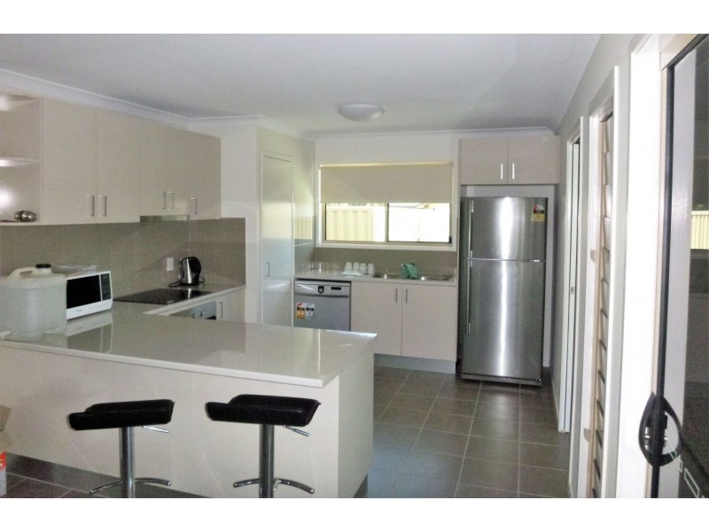 1/10 Heeney Street, Chinchilla QLD 4413