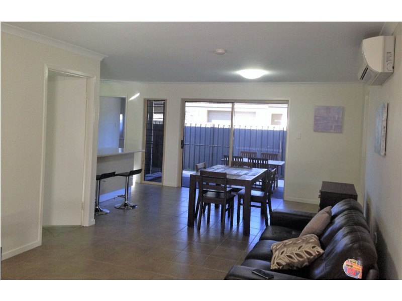 1/10 Heeney Street, Chinchilla QLD 4413