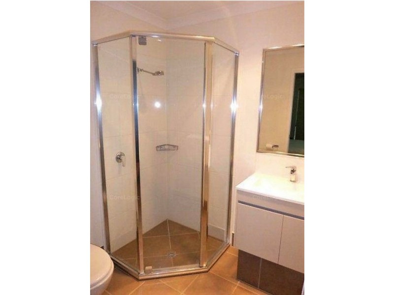 1/10 Heeney Street, Chinchilla QLD 4413