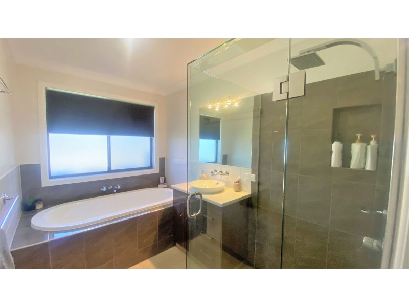 5 Lewis Street, Chinchilla QLD 4413