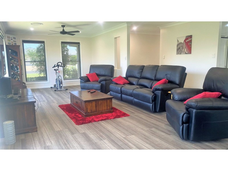 5 Lewis Street, Chinchilla QLD 4413