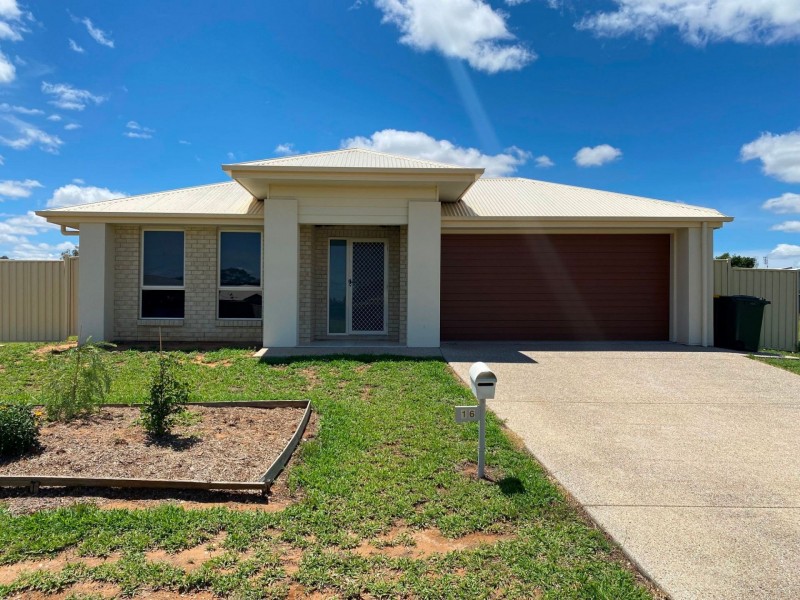 16 Hurse St, Chinchilla QLD 4413