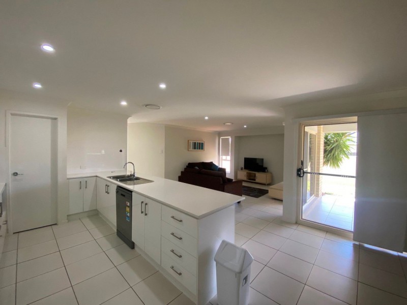 16 Hurse St, Chinchilla QLD 4413