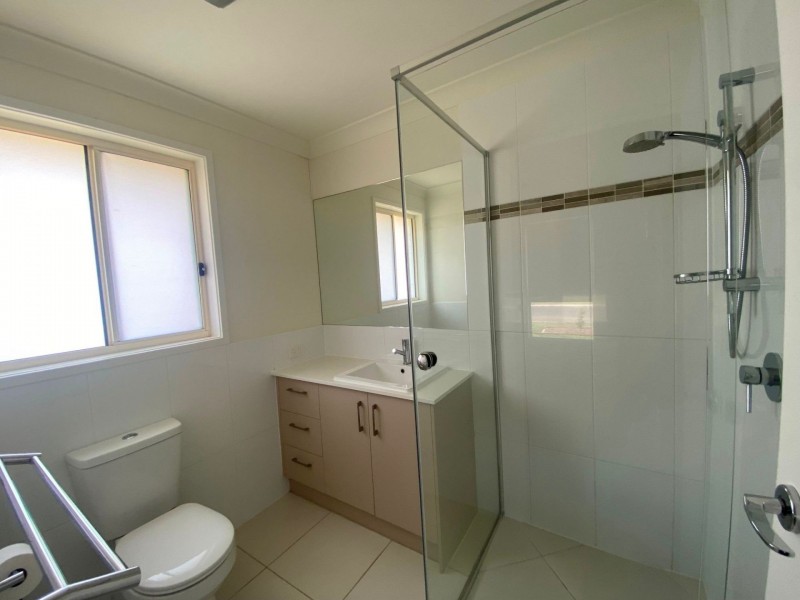 16 Hurse St, Chinchilla QLD 4413