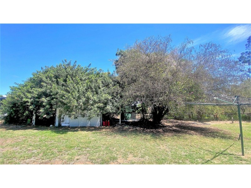 13 Dorney Street, Chinchilla QLD 4413