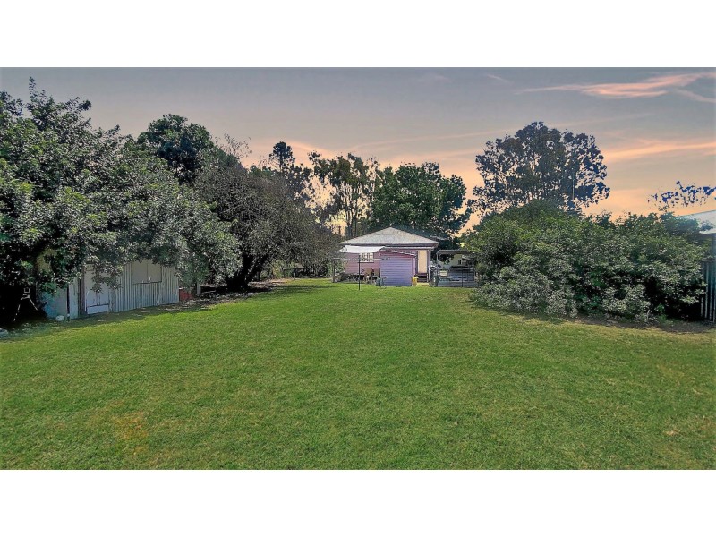 13 Dorney Street, Chinchilla QLD 4413