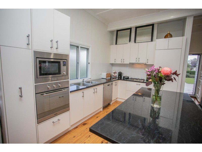 33 Heeney Street, Chinchilla QLD 4413