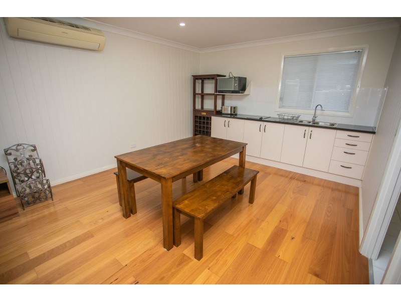 33 Heeney Street, Chinchilla QLD 4413