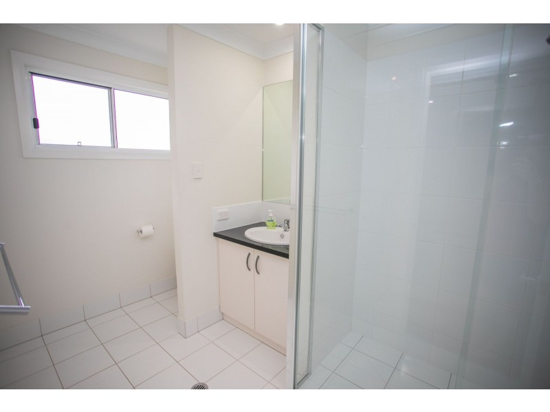 33 Heeney Street, Chinchilla QLD 4413