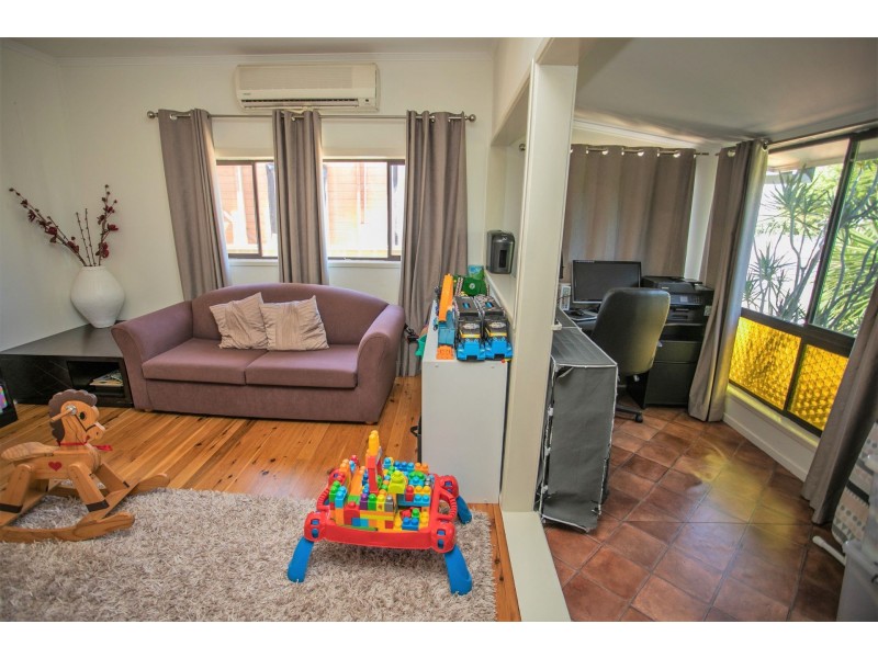 4 Windmill Road, Chinchilla QLD 4413