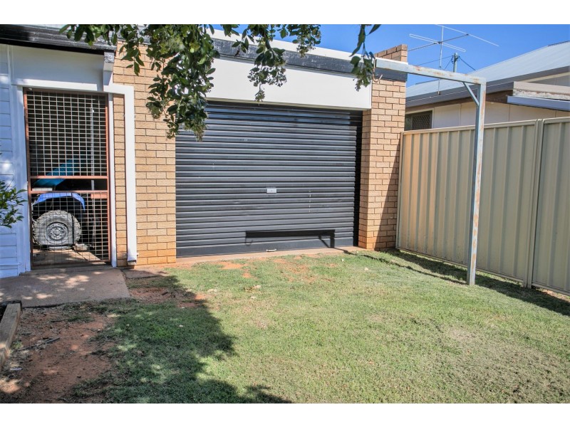 4 Windmill Road, Chinchilla QLD 4413