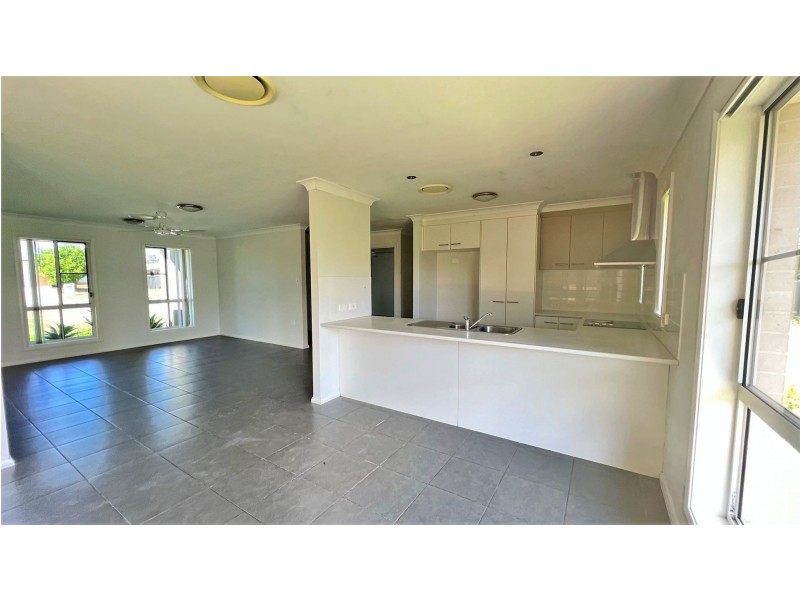71 Frame Street, Chinchilla QLD 4413