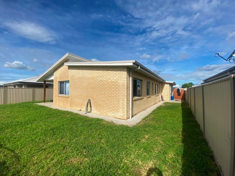 20 Gleeson St, Chinchilla QLD 4413