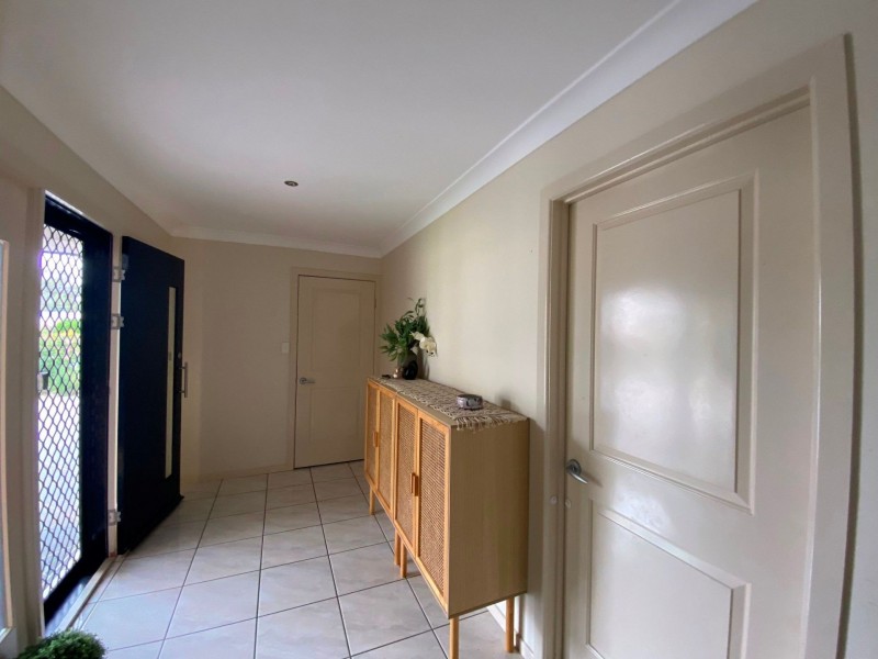 9 Back Ave, Chinchilla QLD 4413