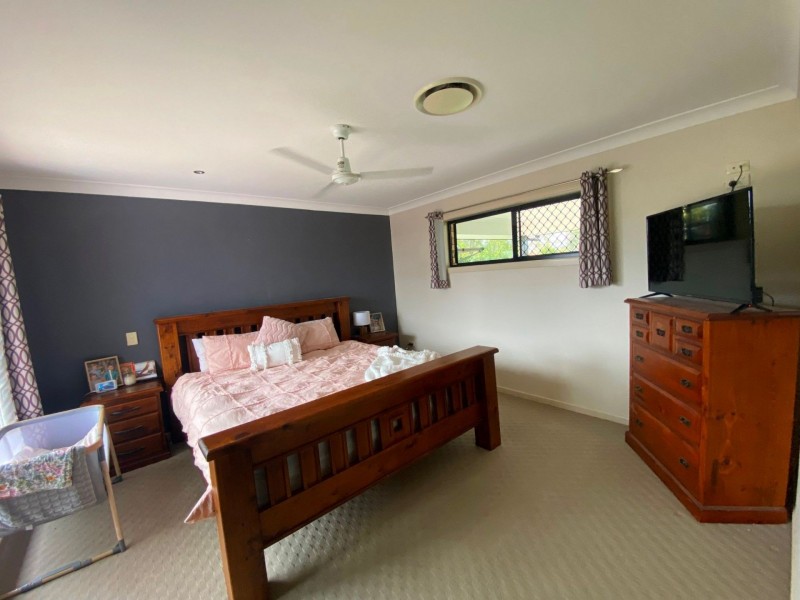9 Back Ave, Chinchilla QLD 4413