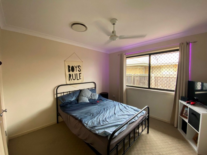 9 Back Ave, Chinchilla QLD 4413